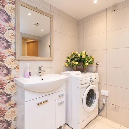 Tatari Center Apartment